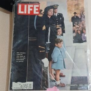 Vintage Magazine December 1963 Issue - Historical Collectible